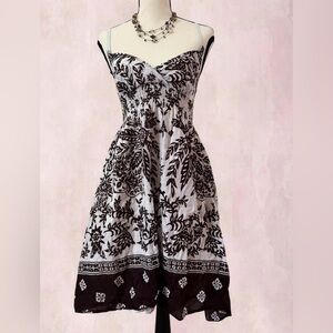 100% Cotton Derek Heart Black and White Floral Midi Sundress